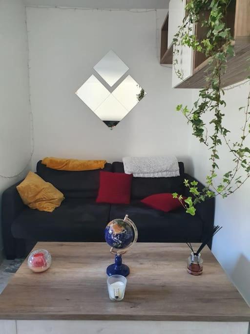 Ferienwohnung Beau 2 Pieces,Terrasse, Parking Menton Centre Exterior foto
