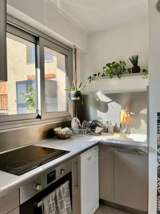 Ferienwohnung Beau 2 Pieces,Terrasse, Parking Menton Centre Exterior foto